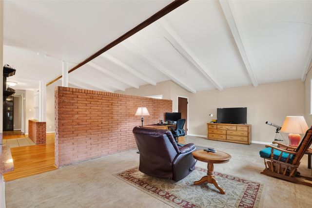 5443 Kingfisher Drive, Houston, TX 77096