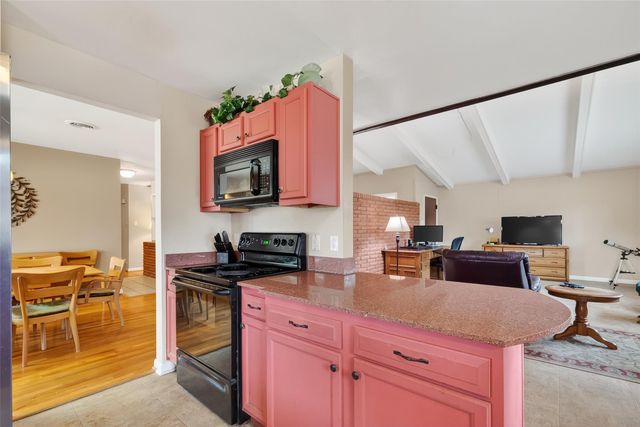 5443 Kingfisher Drive, Houston, TX 77096