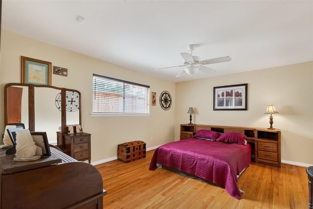 5443 Kingfisher Drive, Houston, TX 77096