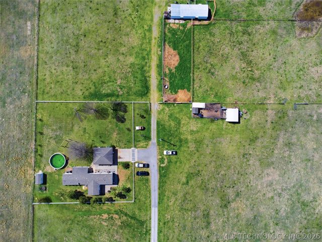 19828 S 365th East Avenue, Porter, OK 74454