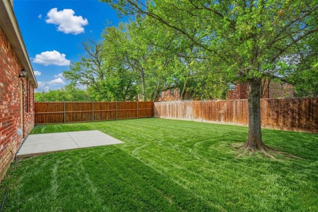 2416 Dalhart Trail, Mckinney, TX 75072