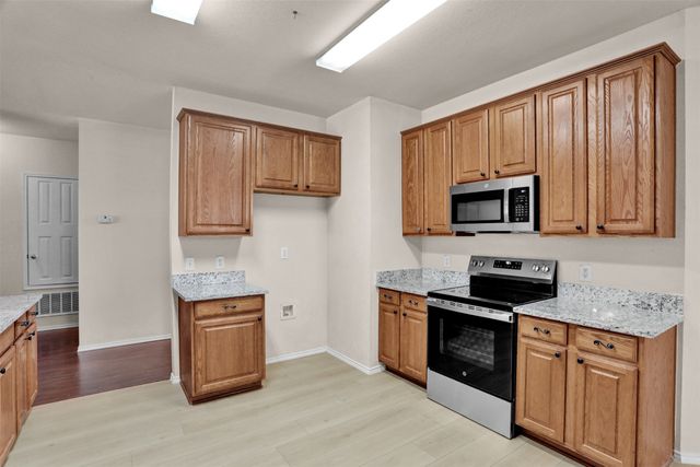 2416 Dalhart Trail, Mckinney, TX 75072