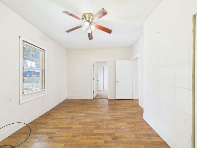167 Township Rd 1007, Chesapeake, OH 45619