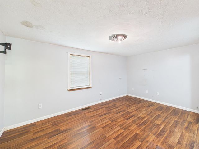 167 Township Rd 1007, Chesapeake, OH 45619