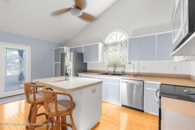 7637 Hatteras Drive, Hudson, FL 34667