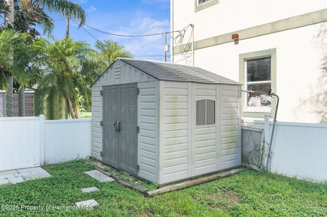 7637 Hatteras Drive, Hudson, FL 34667