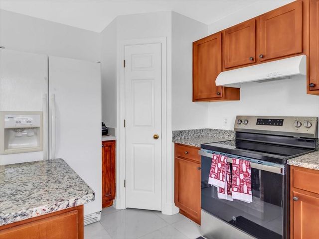8294 SETTLERS CREEK LOOP, Lakeland, FL 33810