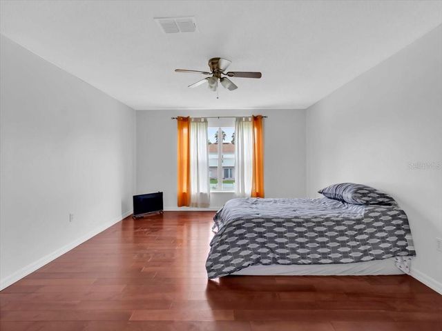 8294 SETTLERS CREEK LOOP, Lakeland, FL 33810