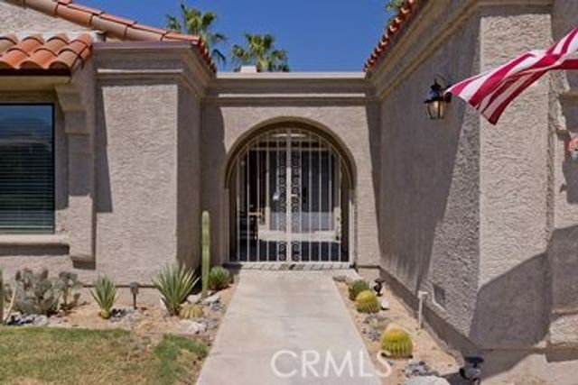 48139 Calle Seranas, La Quinta, CA 92253