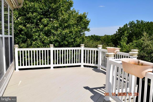 134 MALONEY TER, Avondale, PA 19311