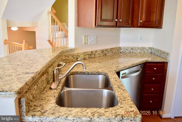 134 MALONEY TER, Avondale, PA 19311