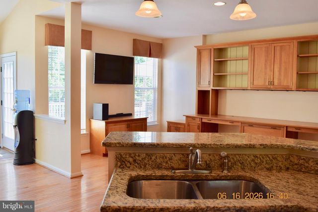 134 MALONEY TER, Avondale, PA 19311