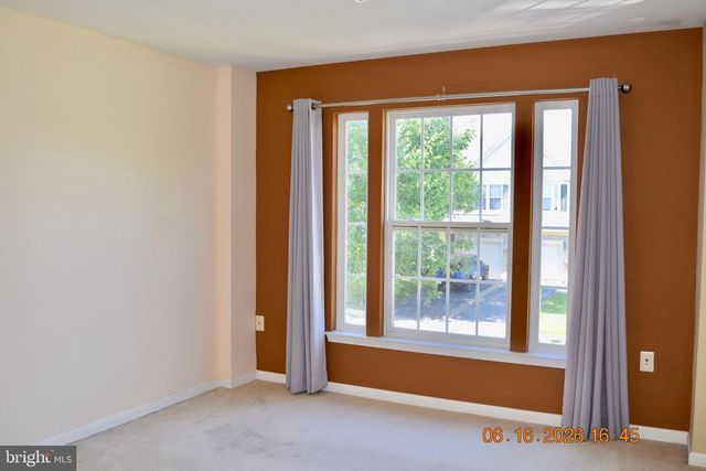 134 MALONEY TER, Avondale, PA 19311