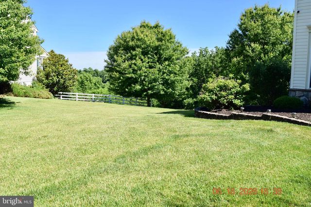 134 MALONEY TER, Avondale, PA 19311