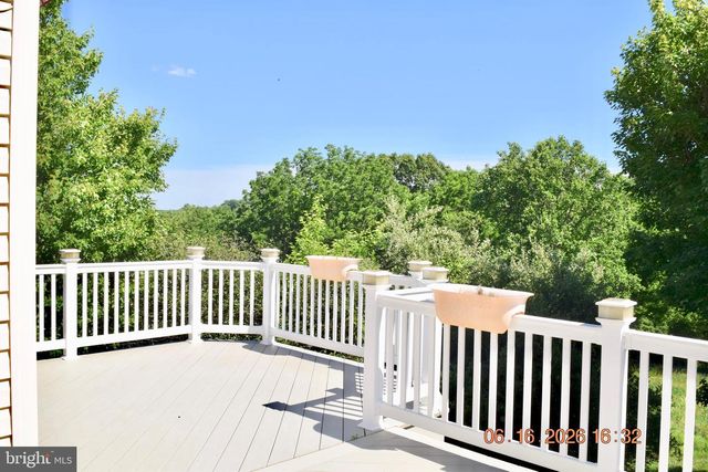 134 MALONEY TER, Avondale, PA 19311
