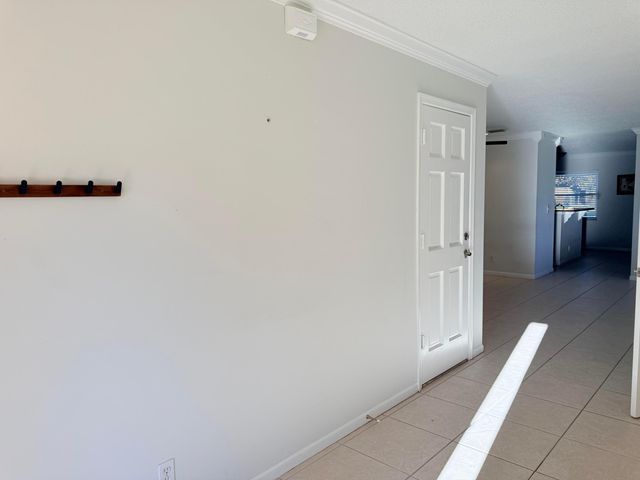 6874 Willow Creek Run, Lake Worth, FL 33463