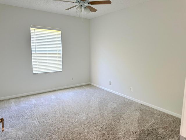 6874 Willow Creek Run, Lake Worth, FL 33463