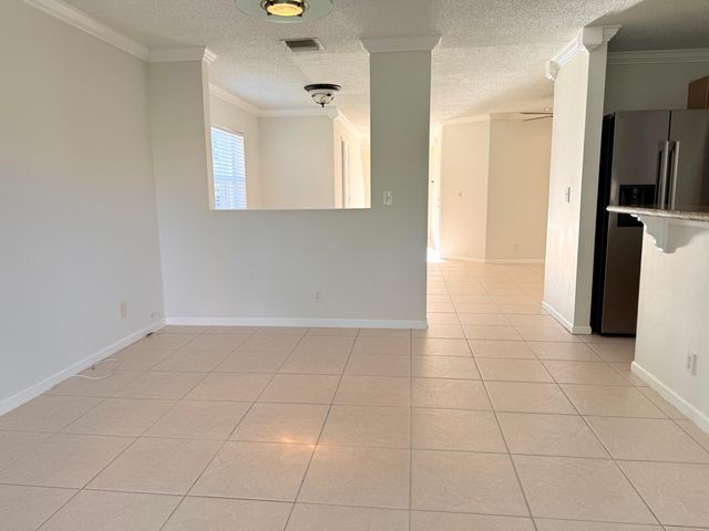 6874 Willow Creek Run, Lake Worth, FL 33463