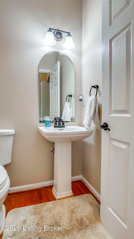 4547 Cherry Forest Cir, Louisville, KY 40245