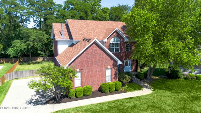 4547 Cherry Forest Cir, Louisville, KY 40245