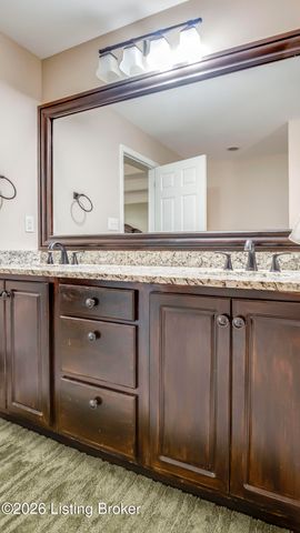4547 Cherry Forest Cir, Louisville, KY 40245