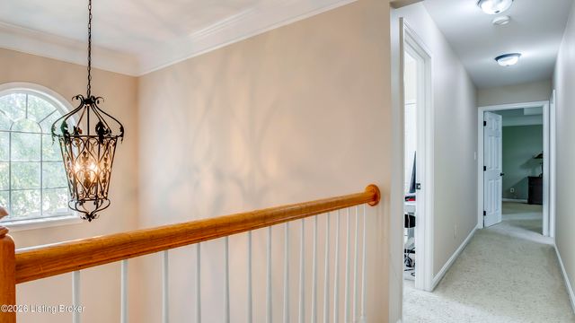 4547 Cherry Forest Cir, Louisville, KY 40245