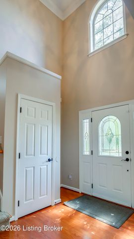 4547 Cherry Forest Cir, Louisville, KY 40245