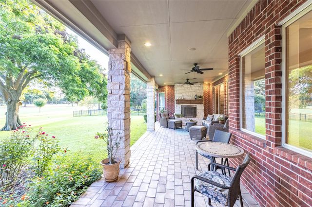 5427 Weston Drive, Fulshear, TX 77441