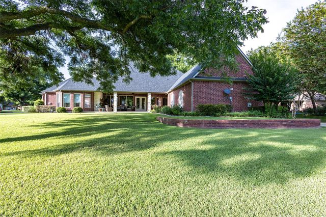 5427 Weston Drive, Fulshear, TX 77441