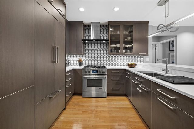 80 Broad St 808, Boston, MA 02110