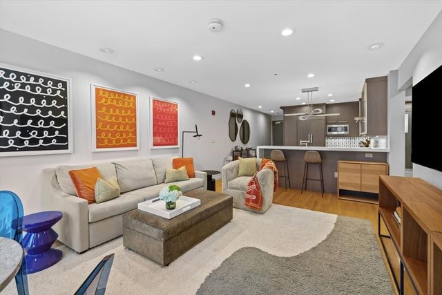 80 Broad St 808, Boston, MA 02110