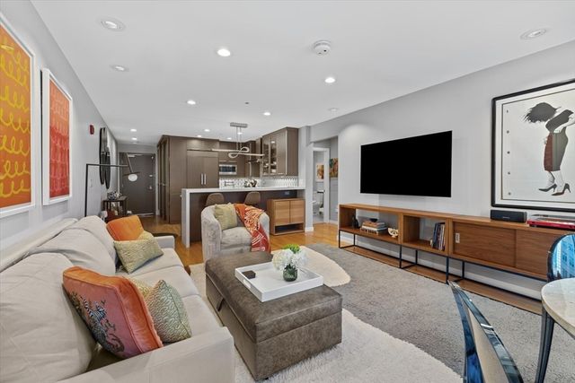 80 Broad St 808, Boston, MA 02110