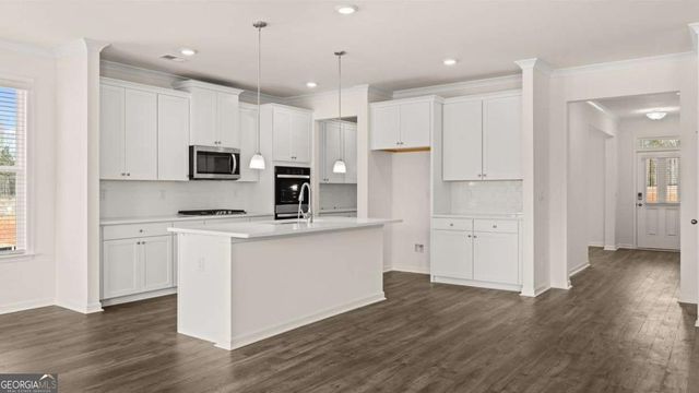 1608 N LaceBark Elm Way, Lawrenceville, GA 30045