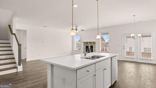 1608 N LaceBark Elm Way, Lawrenceville, GA 30045