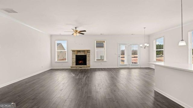 1608 N LaceBark Elm Way, Lawrenceville, GA 30045