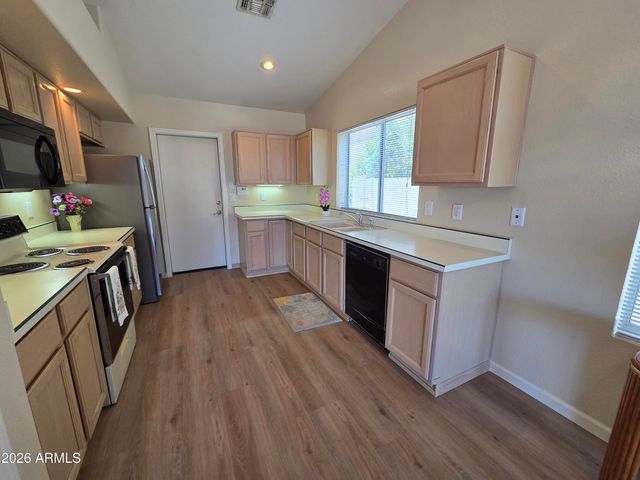 11548 W PRONGHORN Court, Surprise, AZ 85378