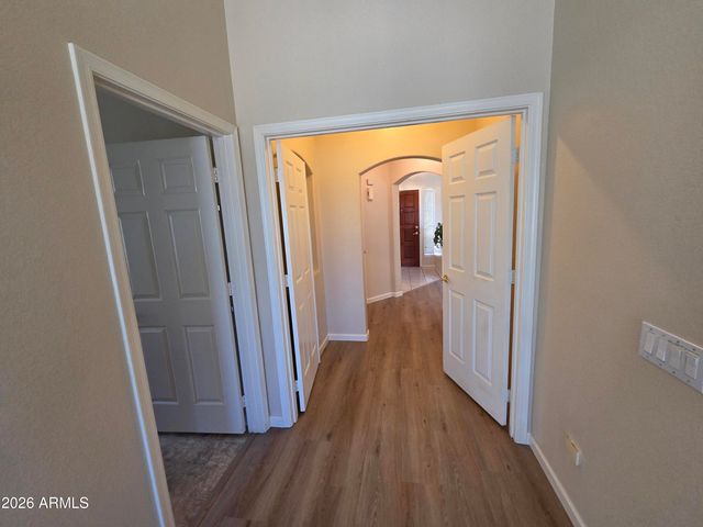 11548 W PRONGHORN Court, Surprise, AZ 85378