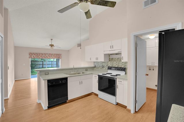 9554 BRACKIN STREET, Orlando, FL 32825