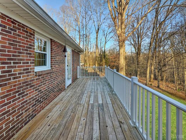 1285 Cedar Gate Road, Monroe, VA 24574