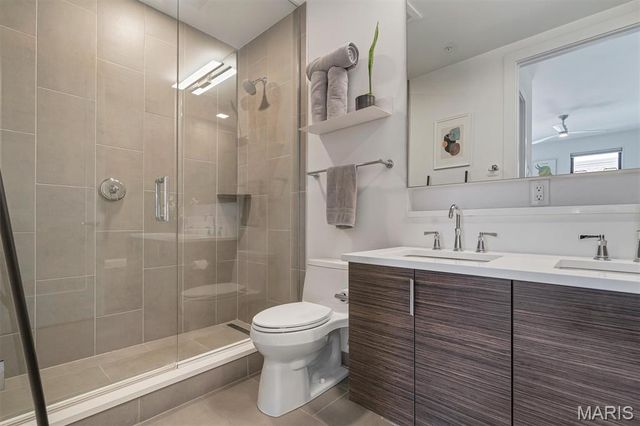 4101 Laclede Avenue 202, St Louis, MO 63108