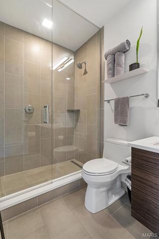 4101 Laclede Avenue 202, St Louis, MO 63108