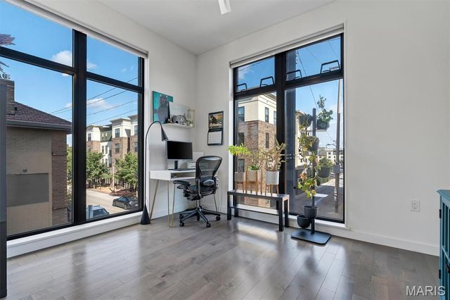 4101 Laclede Avenue 202, St Louis, MO 63108