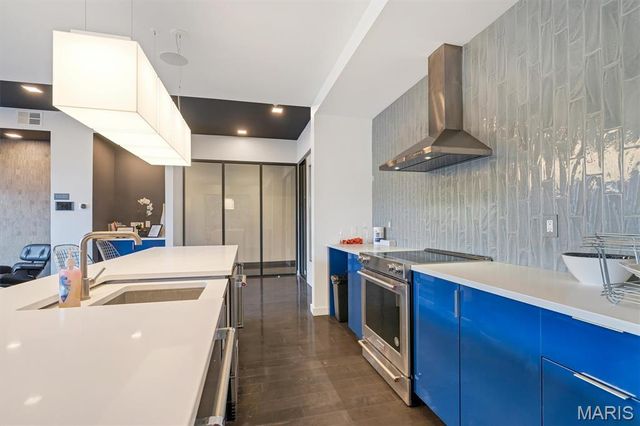 4101 Laclede Avenue 202, St Louis, MO 63108