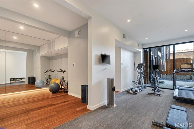 4101 Laclede Avenue 202, St Louis, MO 63108
