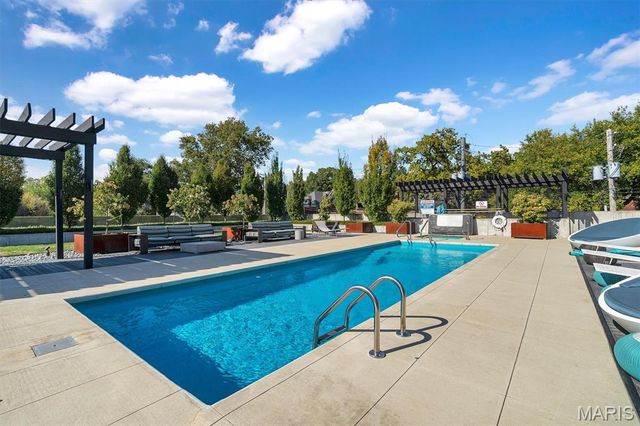 4101 Laclede Avenue 202, St Louis, MO 63108