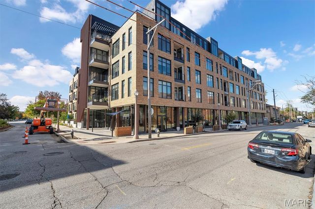 4101 Laclede Avenue 202, St Louis, MO 63108