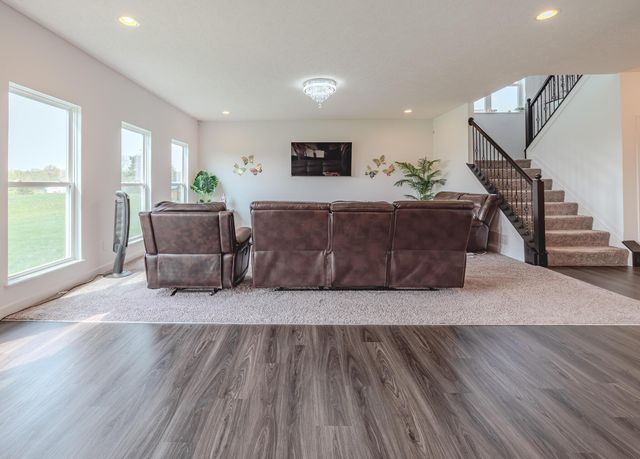 9295 Dewitt Drive, Plain City, OH 43064