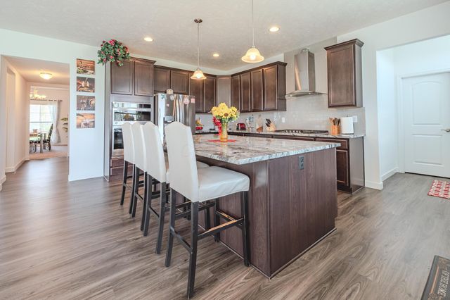 9295 Dewitt Drive, Plain City, OH 43064