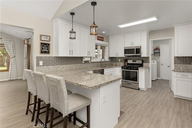 28216 Eucalyptus, Highland, CA 92346