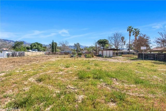 28216 Eucalyptus, Highland, CA 92346